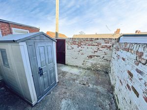 Photo 7- click for photo gallery